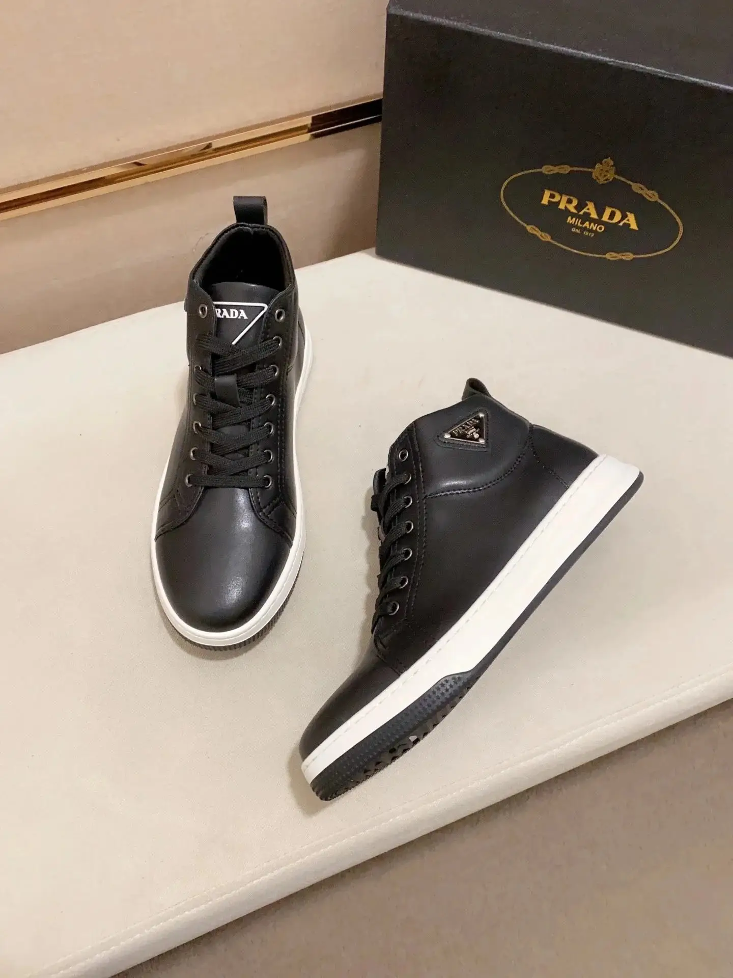 Prada Sneakers 5