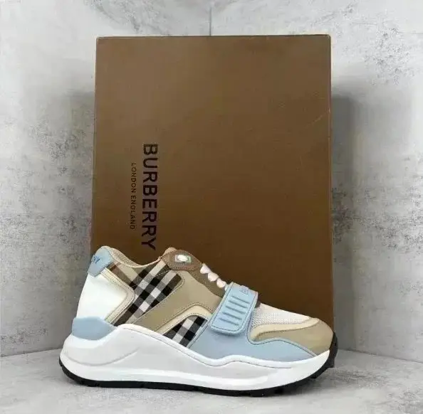 Burberry shoes (40 styles) 7