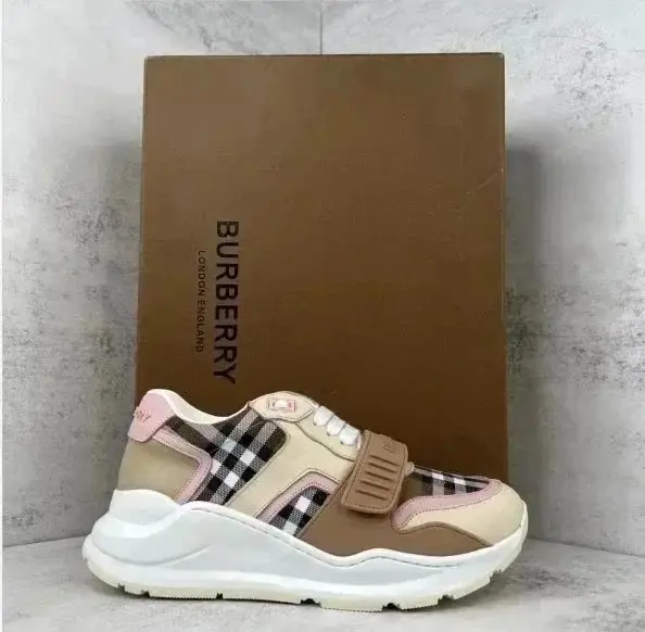 Burberry shoes (40 styles) 8
