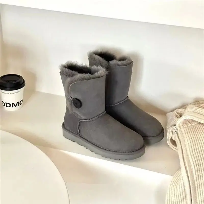 UGG Snow Boots 14