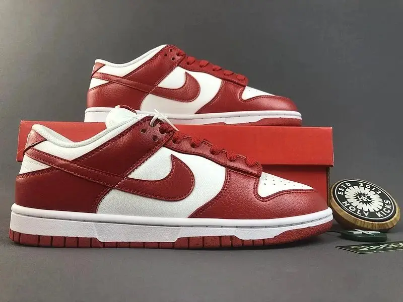 Nike SB Dunk Low Premium Sneakers 15