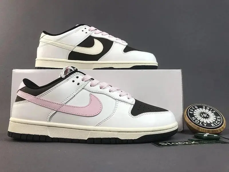 Nike SB Dunk Low Premium Sneakers 7