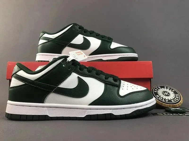 Nike SB Dunk Low Premium Sneakers 9