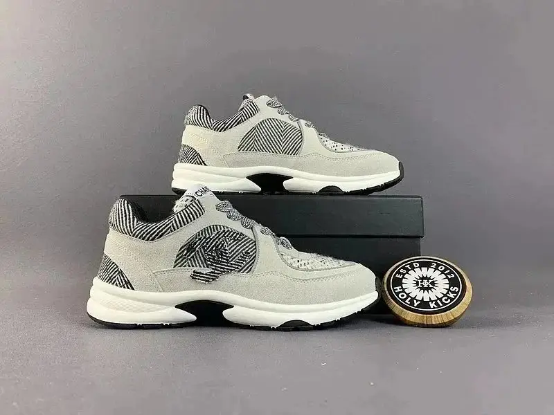 CHANEL 10