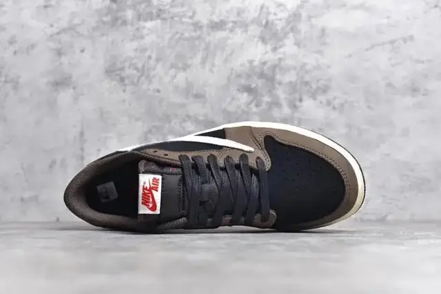 Air Jordan 1 Low 5