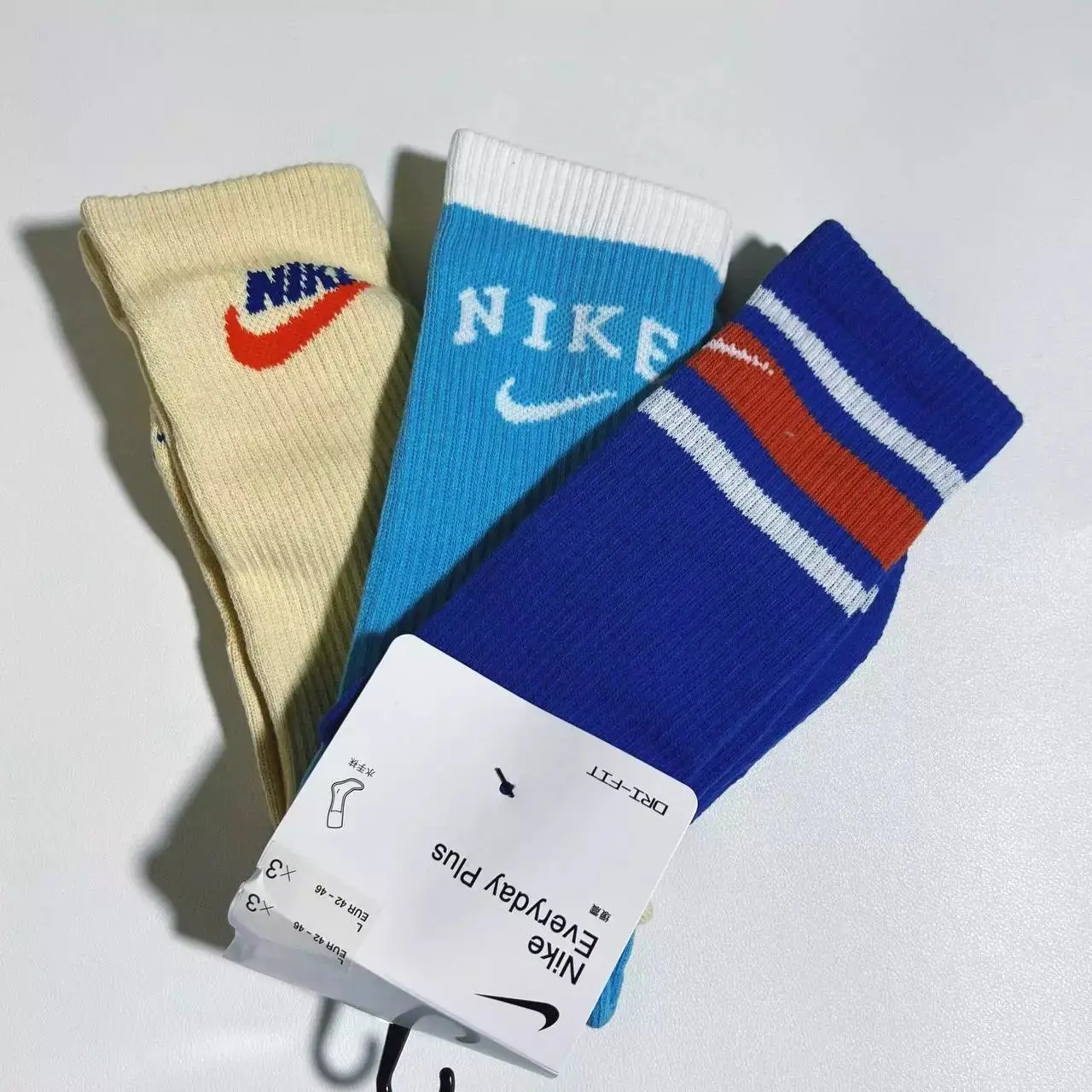 Nike Socks [2 styles] 2
