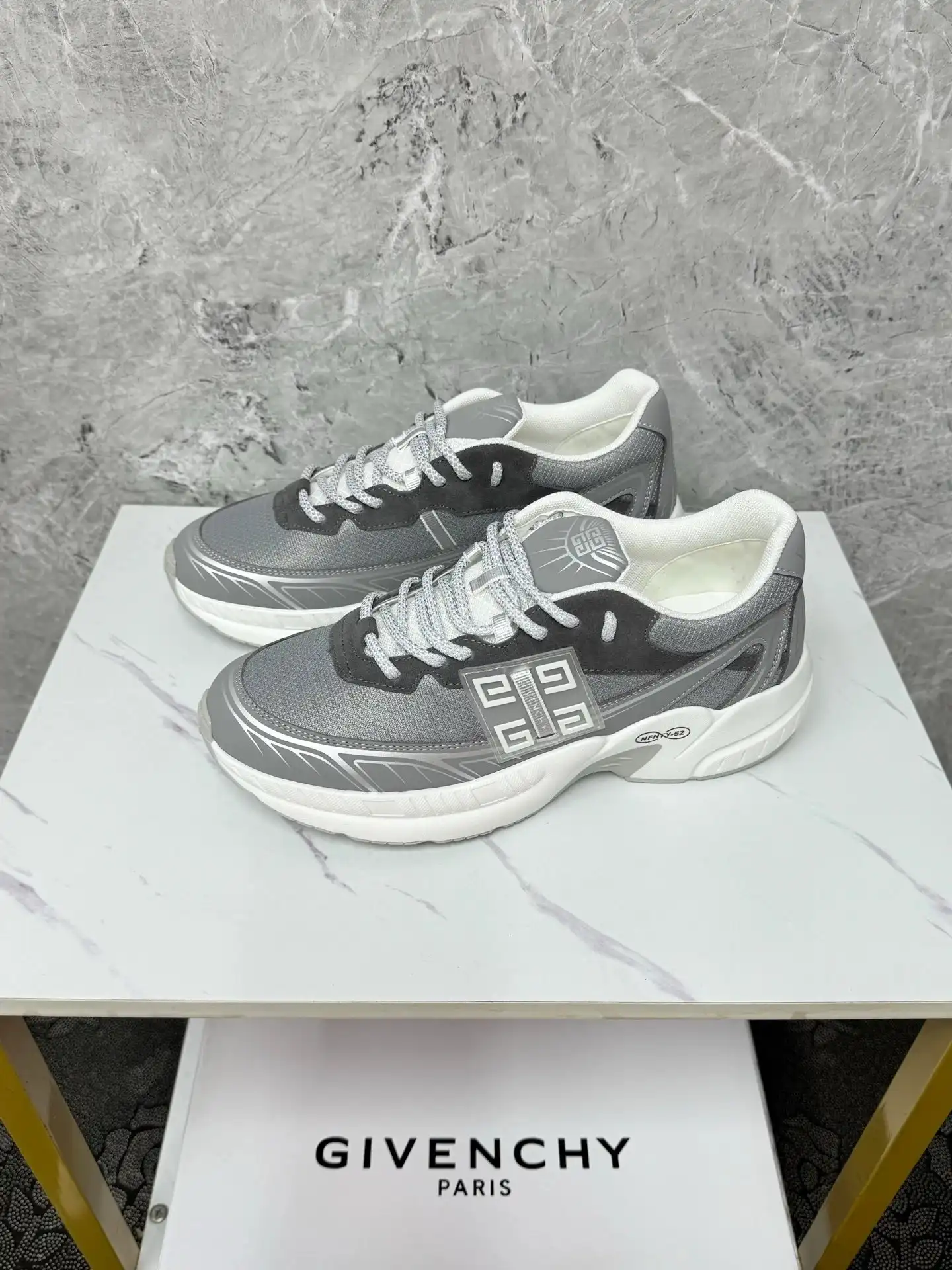 Givenchy Chunky Sneakers [40 styles] 2
